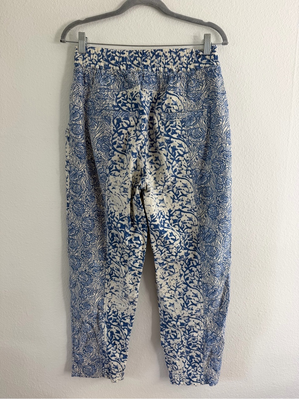 Free People Marfa Nights High-Rise Blue Cotton Printed Pants Size XS - Picture 3 of 5